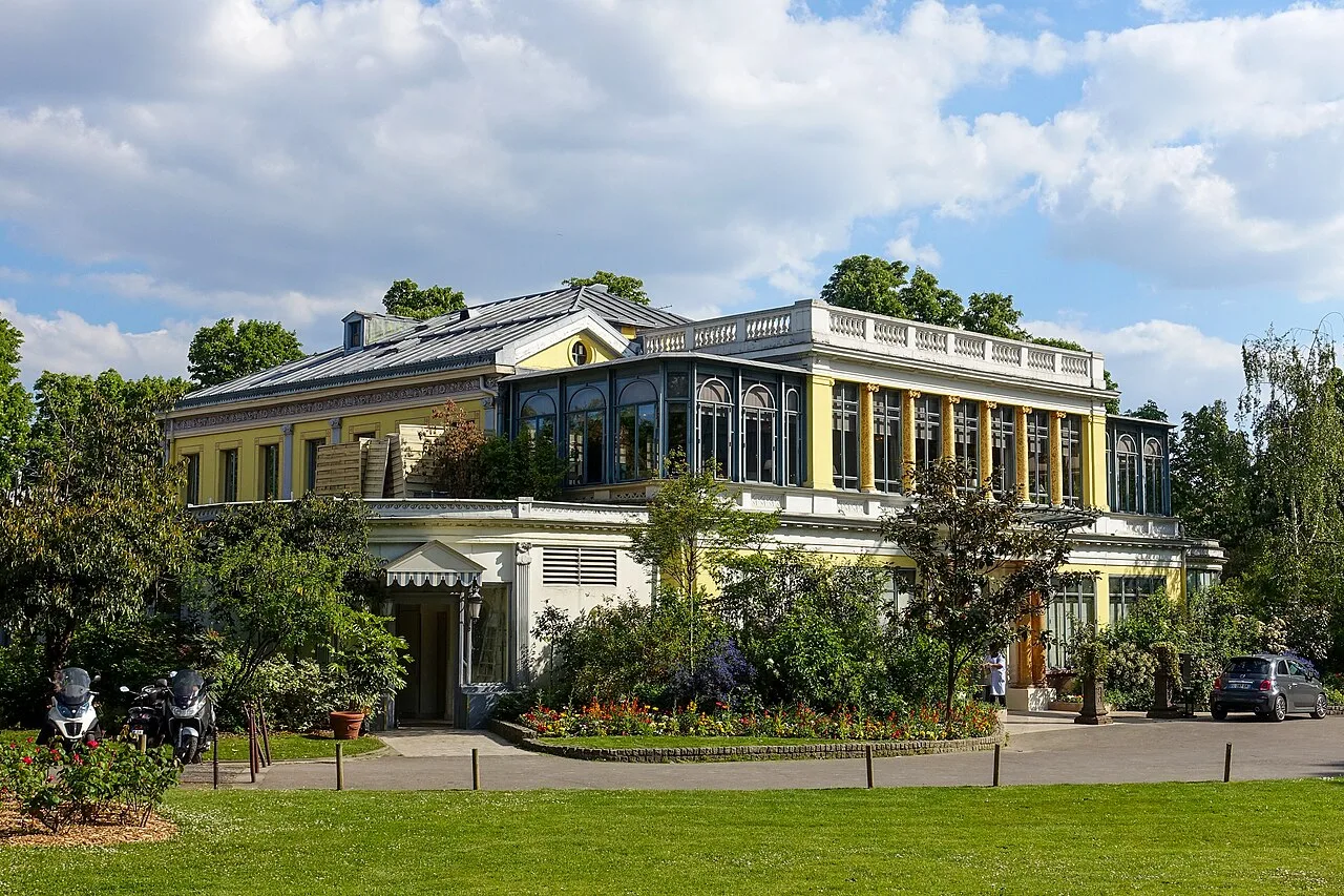 Pavillon Ledoyen on the Champs-Élysées, Paris