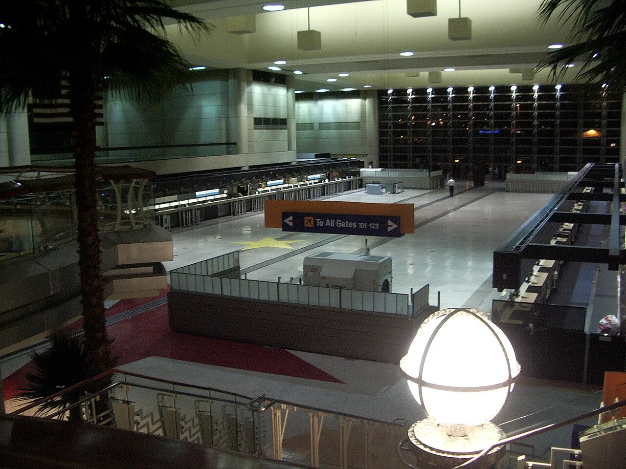 LAX Tom Bradley International Terminal, home to the Star Alliance Lounge.