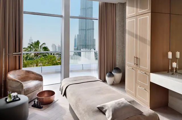 Address Downtown, Dubai — guest room or suite