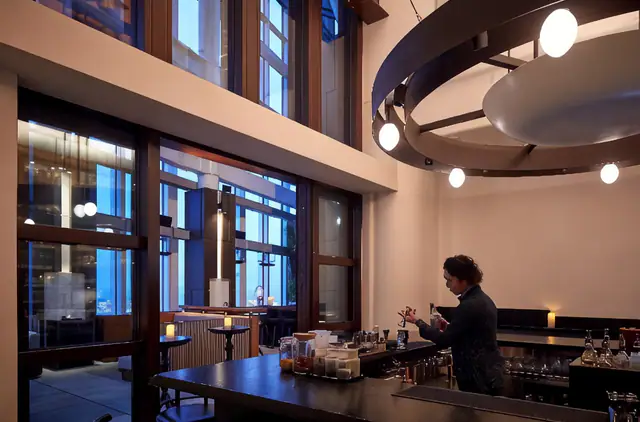 Andaz Tokyo Toranomon Hills, Tokyo — guest room or suite