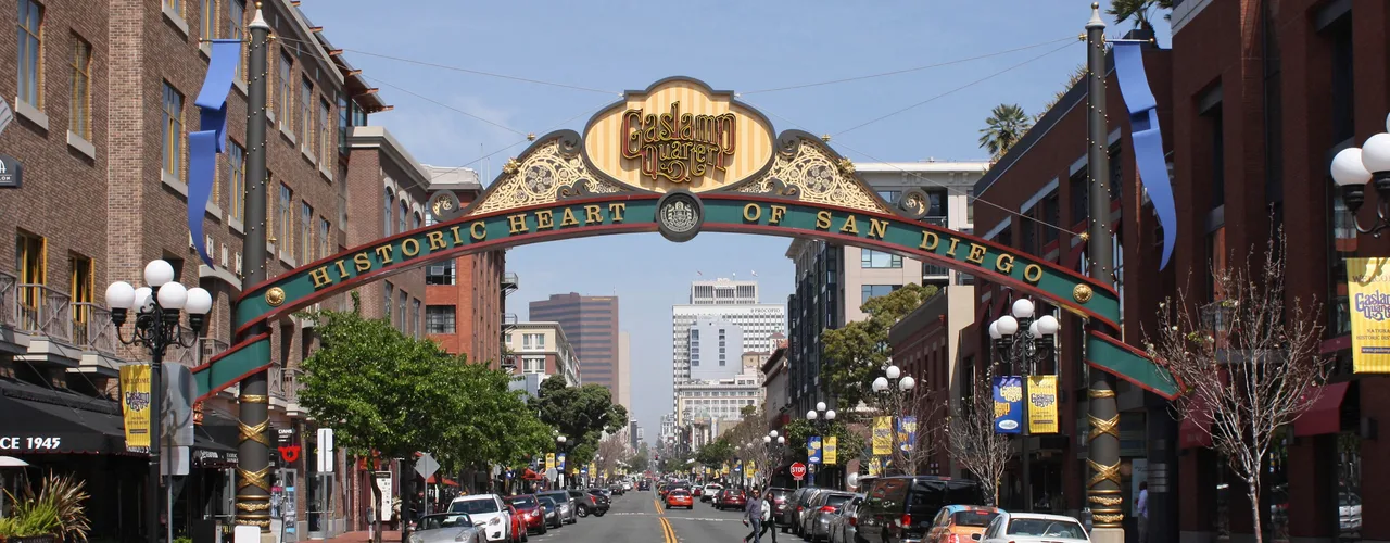 Gaslamp Quarter arch and 5th Avenue streetscape in downtown San Diego