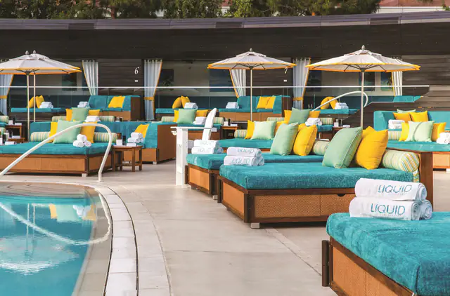 Aria Resort and Casino, Las Vegas — guest room or suite