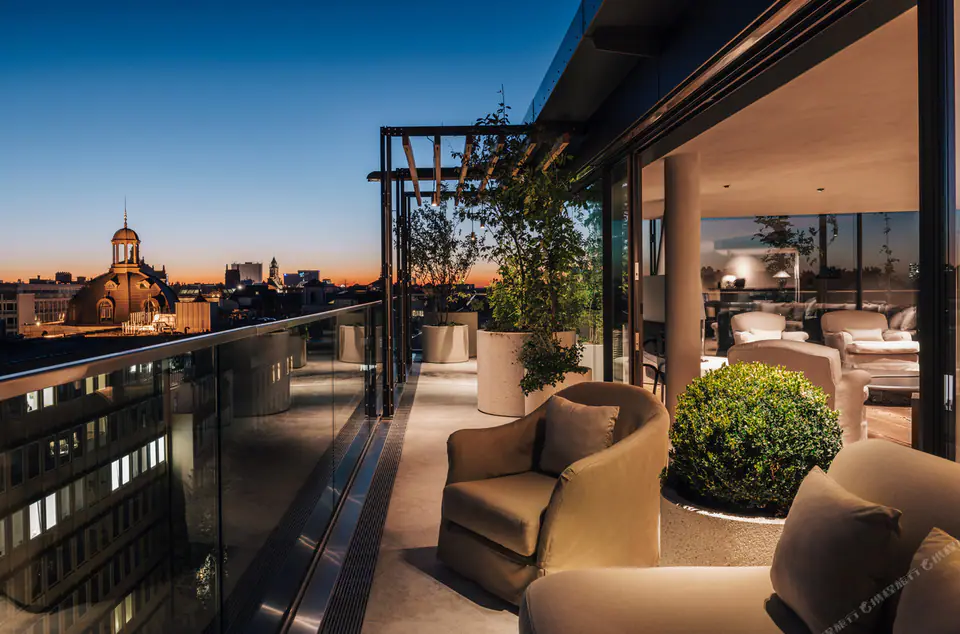 Hotel Bayerischer Hof — Altstadt, Munich