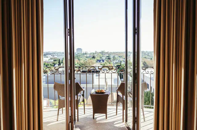 Beverly Wilshire, A Four Seasons Hotel, Los Angeles — lobby or public space