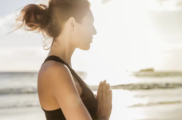 Carillon Miami Wellness Resort, Miami — exterior and approach