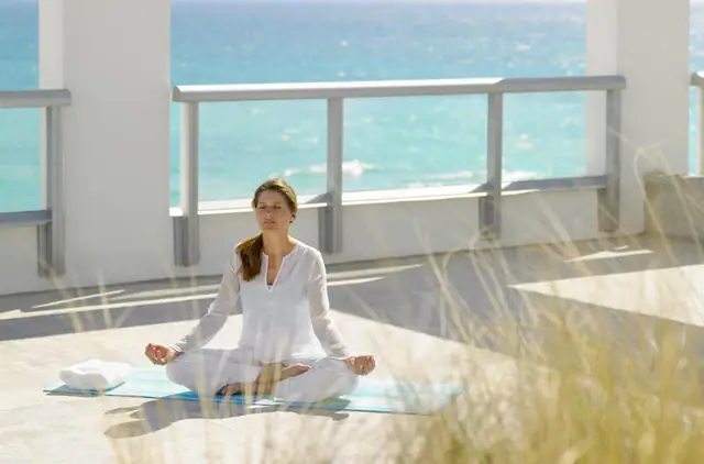 Carillon Miami Wellness Resort, Miami — lobby or public space