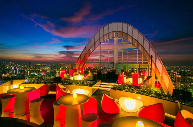 Centara Grand at CentralWorld, Bangkok — lobby or public space