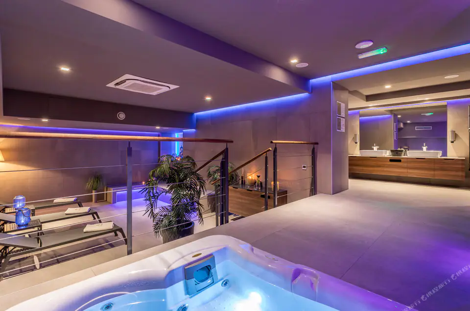 Cornaro Hotel — Old Town, Split