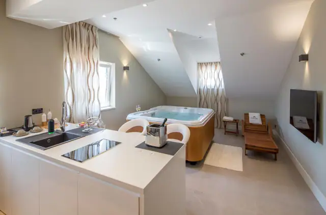 Cornaro Hotel, Split — lobby or public space