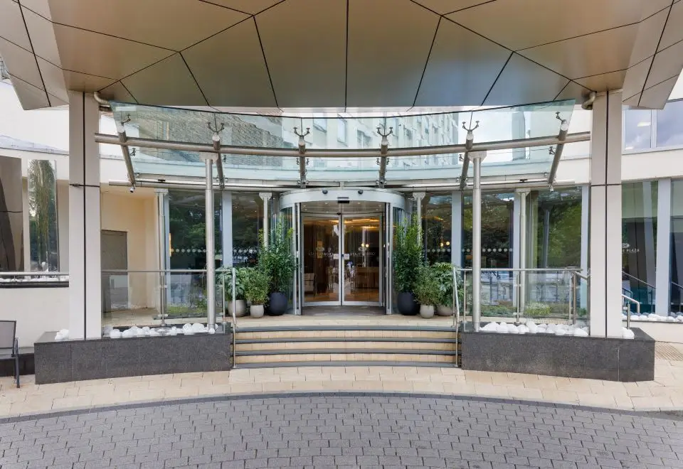 Crowne Plaza London Gatwick Airport