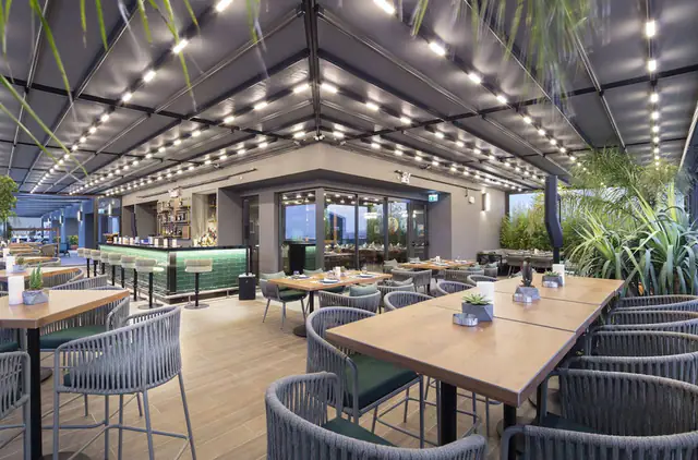 DoubleTree by Hilton Antalya City Centre, Antalya — lobby or public space