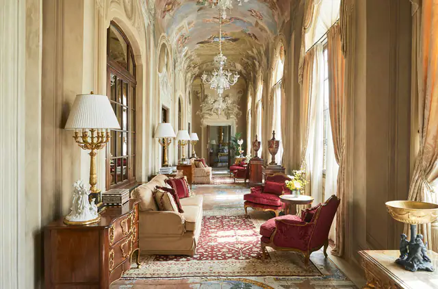 Four Seasons Hotel Firenze, Florence — exterior and approach