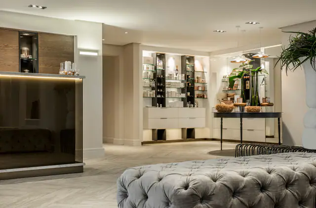 Four Seasons Hotel The Westcliff, Johannesburg, Johannesburg — exterior and approach