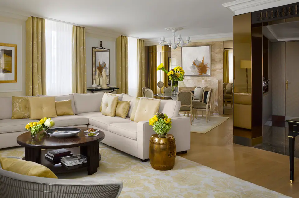 Four Seasons Hotel des Bergues on Lake Geneva