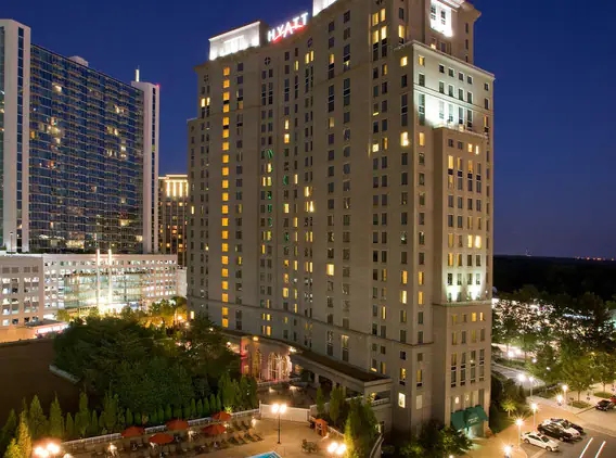 Grand Hyatt Atlanta in Buckhead, Atlanta — exterior and approach