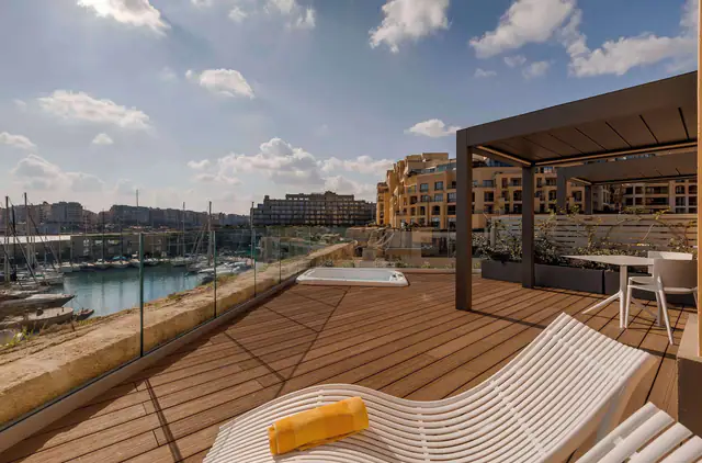 Hilton Malta, St Julian's — guest room or suite