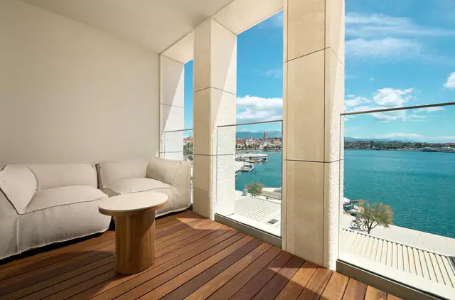Hotel Ambasador Split, Split — guest room or suite
