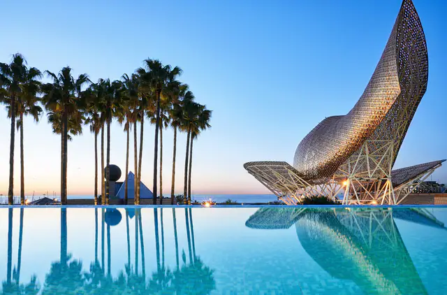 Hotel Arts Barcelona, Barcelona — lobby or public space