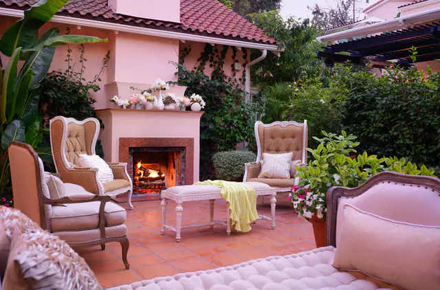 Hotel Bel-Air, Los Angeles — exterior and approach