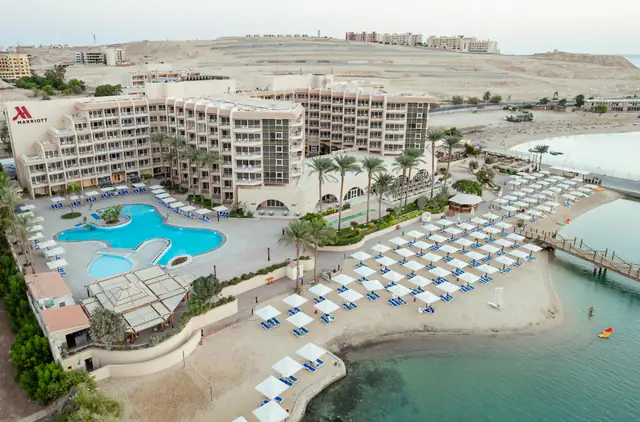 Hurghada Marriott Beach Resort, Hurghada — guest room or suite