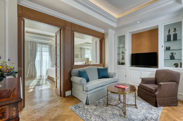 King George, a Luxury Collection Hotel, Athens, Athens — exterior and approach