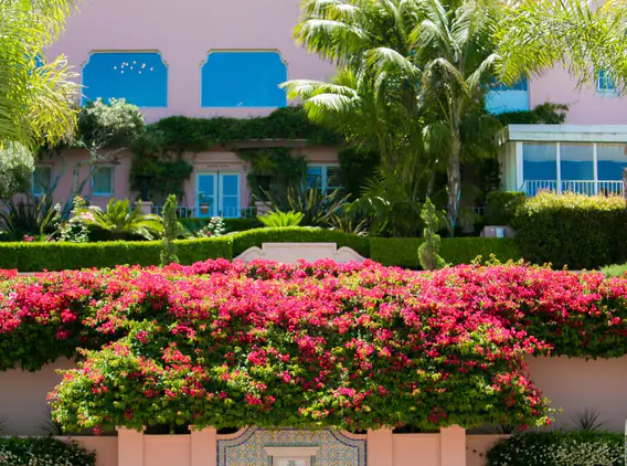 La Valencia Hotel, San Diego — lobby or public space