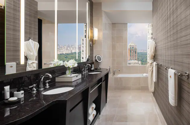 Mandarin Oriental, New York, New York — lobby or public space