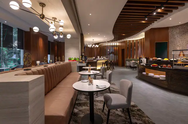 Novotel Kuala Lumpur City Centre, Kuala Lumpur — guest room or suite