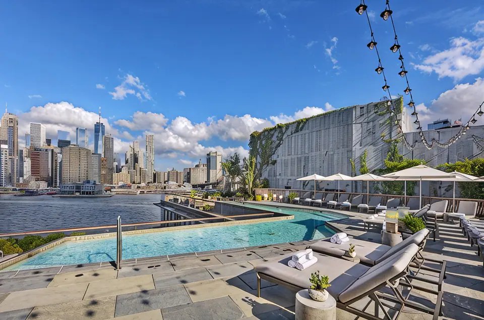 1 Hotel Brooklyn Bridge — Brooklyn Bridge Park / Dumbo, New York