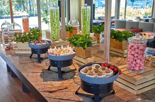 PARKROYAL COLLECTION Marina Bay, Singapore, Singapore — guest room or suite
