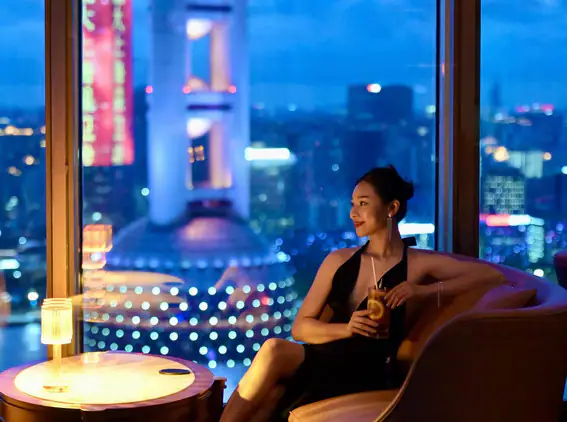 Pudong Shangri-La Shanghai, Shanghai — guest room or suite