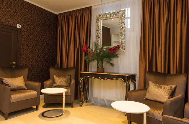 Radisson Blu Hotel Altstadt, Salzburg, Salzburg — lobby or public space