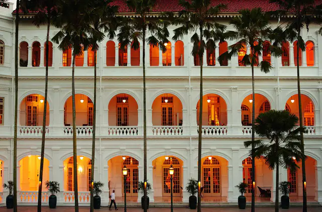 Raffles Singapore, Singapore — guest room or suite