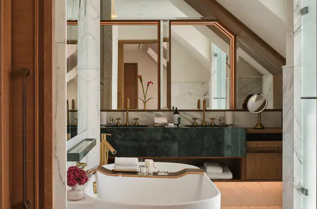 Rosewood Munich, Munich — guest room or suite