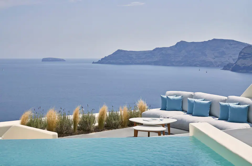 Canaves Oia Suites caldera views