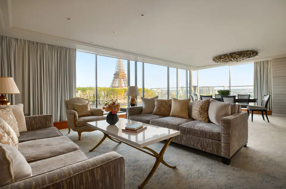 Shangri-La Paris — 16th Arrondissement, Paris