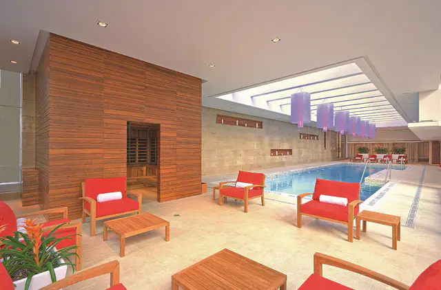 Shangri-La Toronto, Toronto — lobby or public space