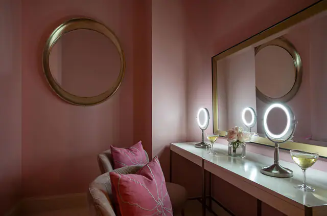 The St. Regis Atlanta, Atlanta — guest room or suite