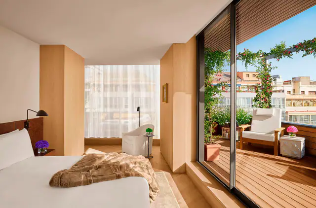 The Barcelona EDITION, Barcelona — lobby or public space