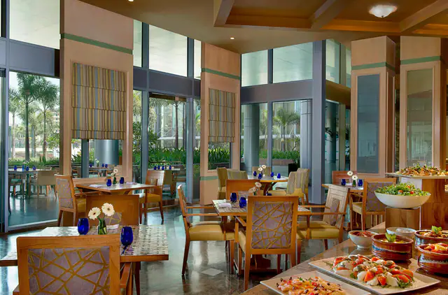 The Nile Ritz-Carlton, Cairo, Cairo — guest room or suite