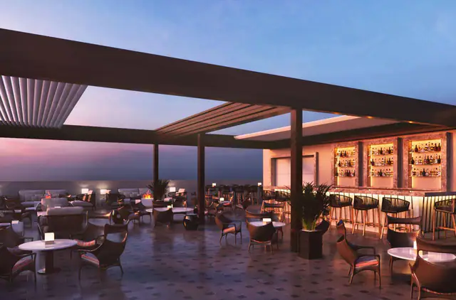 The Oberoi New Delhi, New Delhi — exterior and approach