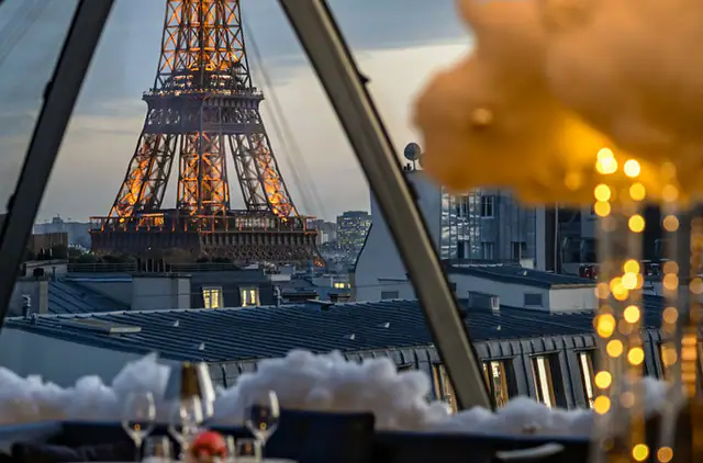 The Peninsula Paris, Paris — exterior and approach