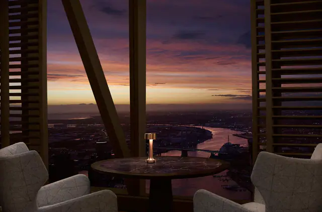 The Ritz-Carlton, Melbourne, Melbourne — lobby or public space