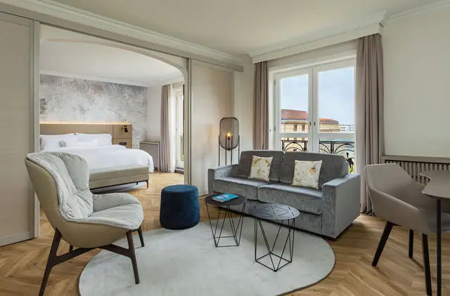 The Westin Grand Berlin, Berlin — exterior and approach