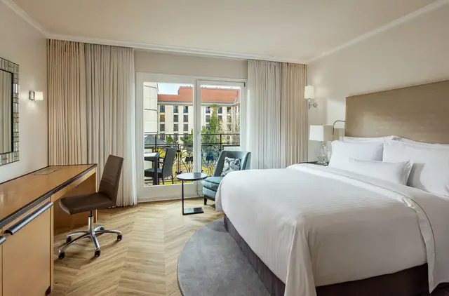 The Westin Grand Berlin, Berlin — lobby or public space