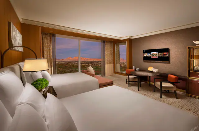 Wynn Las Vegas, Las Vegas — guest room or suite